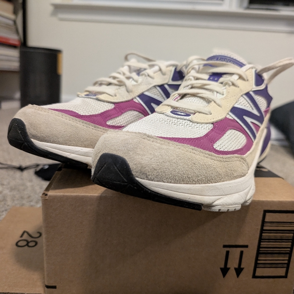 New Balance 990v6 Macadamia/Magenta (U990td6)